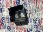 1T0959527 | VW Caddy Sol Cam Açma Düğme Çerçevesi - 2