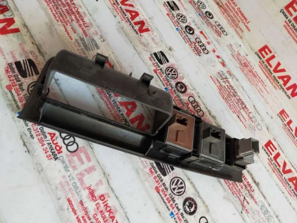6Q2867172F | VW Polo Cam Açma Düğmesi VAG