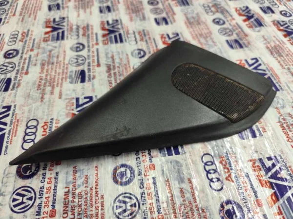 6K0837974B | VW Polo İç Dikiz Aynası Üçgen Kaplaması VAG