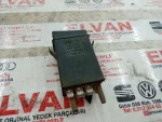 4A0963563 | Koltuk Isıtma Düğmesi | Audi 100 Serisi, 80 Serisi - 1