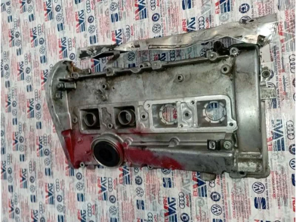 06B103475E | Külbütör Kapağı | VW Passat - Audi A4 VAG