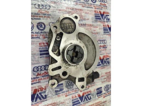 03L145207 | Vakum Pompası VAG