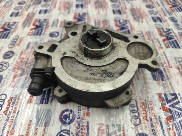 03L145207 | Vakum Pompası VAG