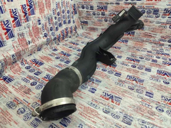 6R0145838 | İntercooler Hortumu VAG