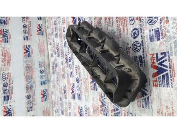 333819465 | Kalorifer Izgarası | VW Caddy, Passat - Seat Inca, Toledo VAG