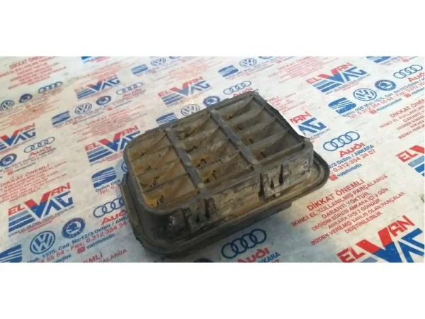 1H0819465D | Havalandırma Izgarası | VW Golf, Jetta, Polo - Audi TT VAG