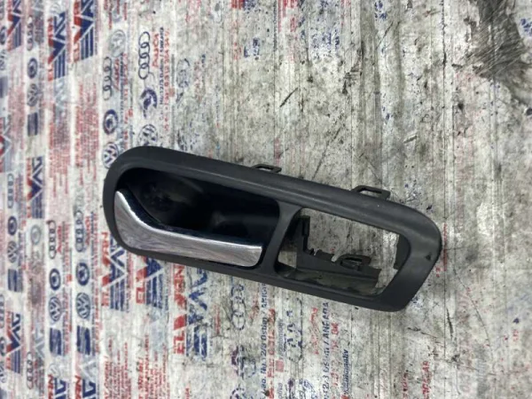 3C1837113D | VW Passat İç Ön Sol Kapı Açma Kolu VAG