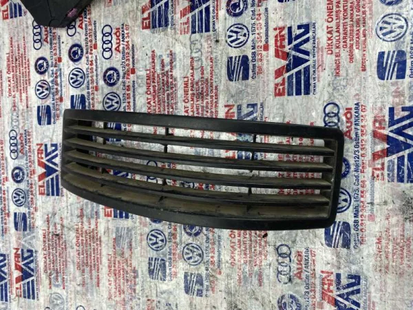 7H9868902 | VW Transporter Havalandırma Izgarası VAG