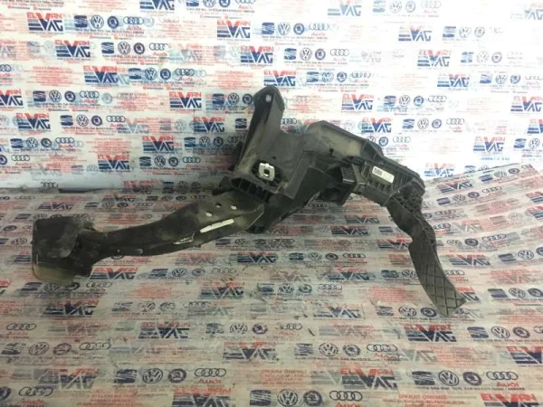 5Q1723058BG | Fren Pedalı | VW E-Golf, Golf, Passat VAG