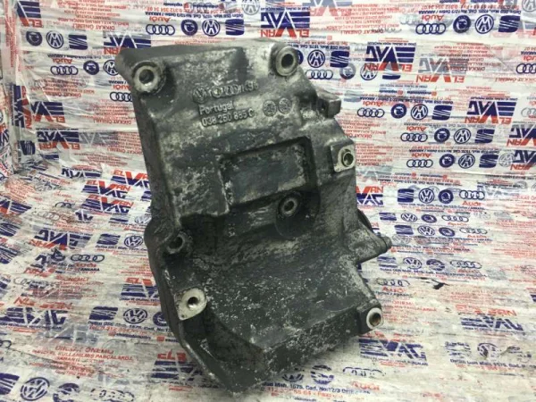 038260885C | Klima Kompresör Ayağı | VW Passat - Audi A4, A6 - Skoda Superb VAG