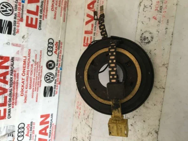 7D0959653 | Airbag Sargısı | VW Caravelle, Transporter VAG