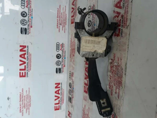 4D0953513E | Sinyal Kolu VAG