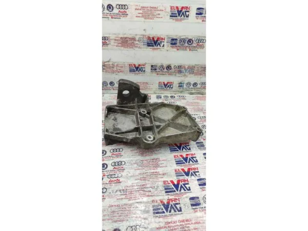 028260885A | Klima ve Şarj Dinamosu Bağlantı Braketi | VW Passat - Audi A4, A6 VAG