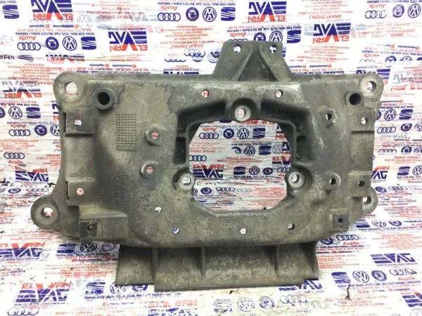8K0399263BH | Otomatik Şanzıman Travers Kulağı | Audi A4, A5, Q5 VAG