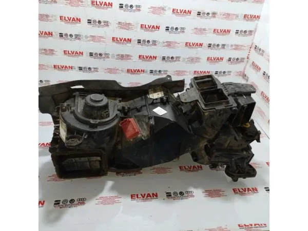 1M1820003L | Kalorifer Kazanı VAG
