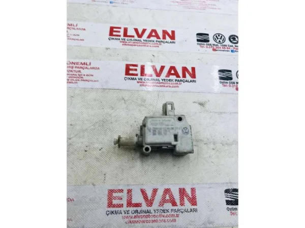 6Q6827297H | VW Polo Bagaj Kilit Mekanizması VAG