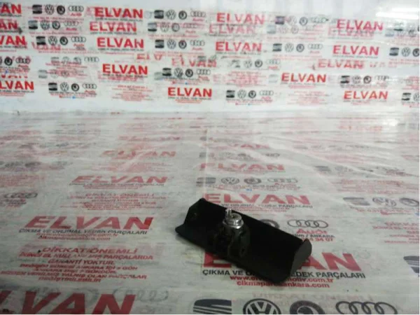 1J0857148A | İç Kapı Kolu Çerçevesi VAG
