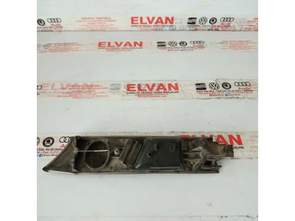 4B0837020 | Sağ Ön İç Açma Kolu VAG