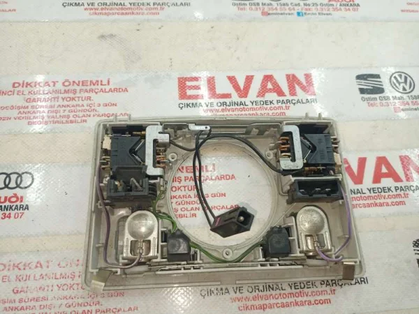 4B0947303L | İç Aydınlatma Lambası VAG