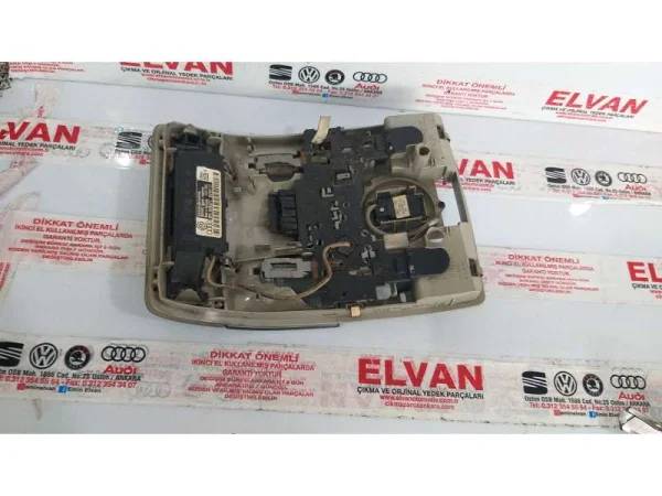 8P0947135AB | İç Tavan Aydınlatma Lambası VAG
