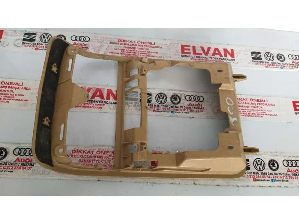 3C0867489C | Ön Tavan Aydınlatma Çerçevesi | VW CC, Golf, Jetta, Passat VAG