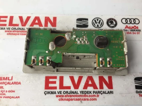 7M0947105B | Skoda Octavia İç Aydınlatma Lambası VAG