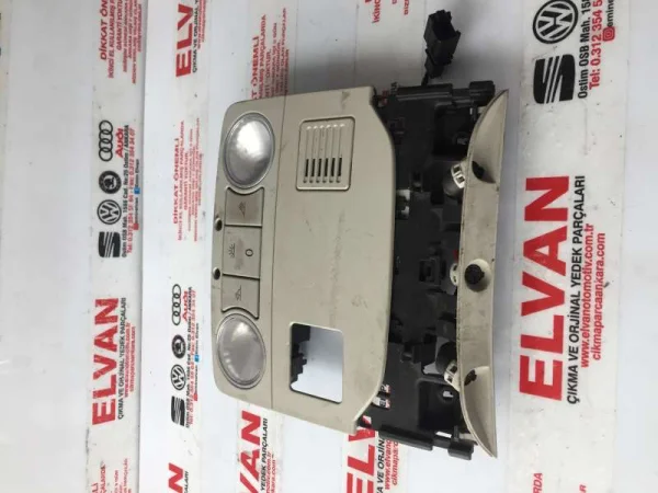 1K8947105AT | İç Tavan Aydınlatma Lambası VAG