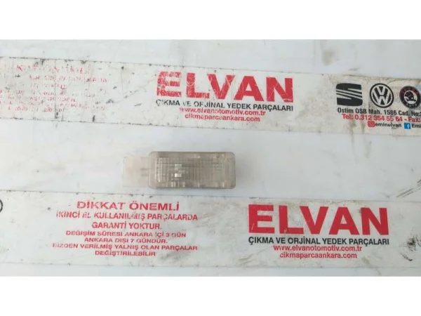 6L0947585 | İç Aydınlatma Lambası VAG
