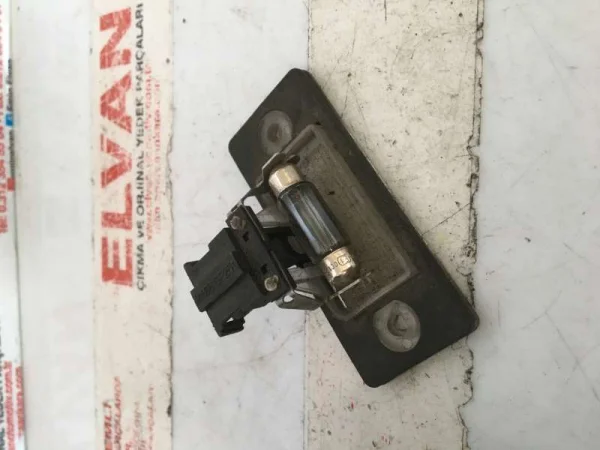 6Y0943021 | Plaka Lambası VAG