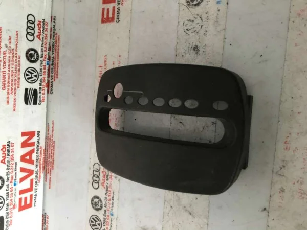 8D2713110 | Audi A4 Vites Seçici Mekanizması VAG