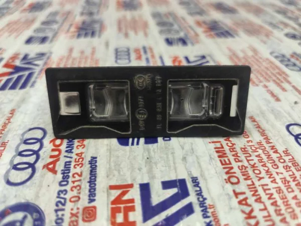 8W6943021 | Ledli Plaka Lambası | Audi A5, Q2, Q5 VAG