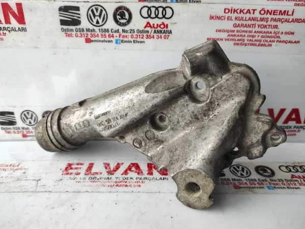 06E121161AN | Soğutma Suyu Flanşı | VW Touareg - Audi A4, A5, A6, A7, A8 VAG