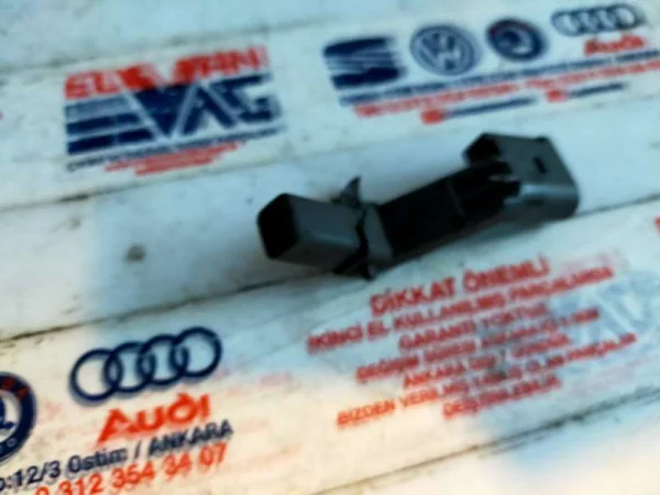 032906433 | Krank Mili Sensörü | VW Caddy, Golf, Polo - Audi A3 - Seat Altea, Cordoba VAG