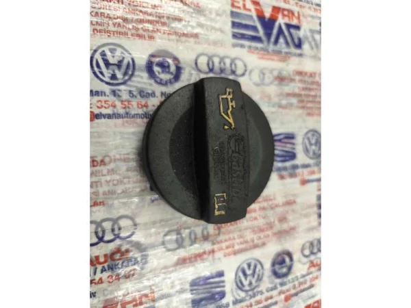 03C103485A | Motor Yağ Kapağı | VW Golf, Jetta - Seat Leon VAG