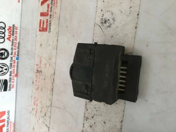 8Z0919094 | Far Yükseklik Ayar Düğmesi VAG