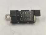 8P4035225B | Üst Anten Amplifikatörü | Audi A3, RS 3 - 1