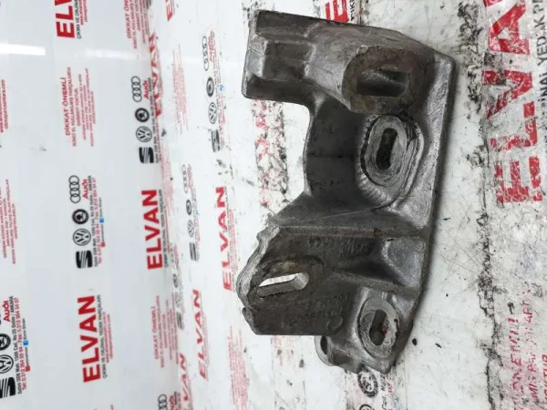 7M3199600A | Seat Alhambra Motor Kulak Braketi VAG