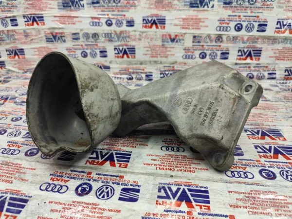 8D0199307G | Sol Motor Kulak Braketi | VW Passat - Audi A4, A6 - Skoda Superb VAG