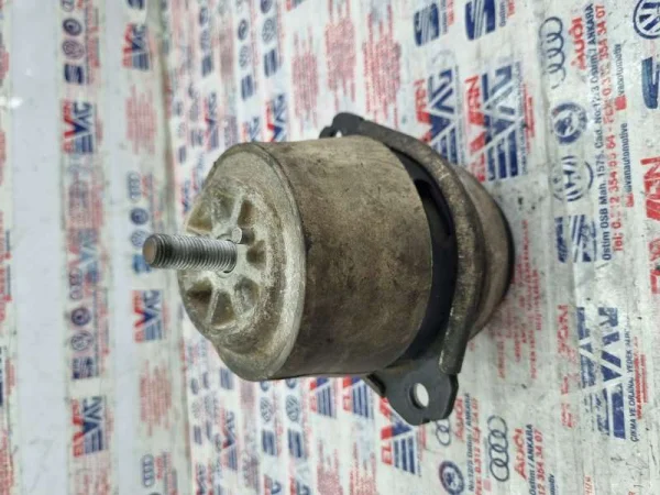 7L8199131A | Motor Takozu | VW Touareg - Audi Q7 VAG
