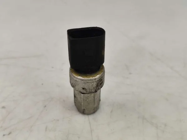 1K0959126A | Klima Basınç Müşürü | VW Bora, Caddy - Audi A3, Q7 - Seat Alhambra, Cordoba VAG