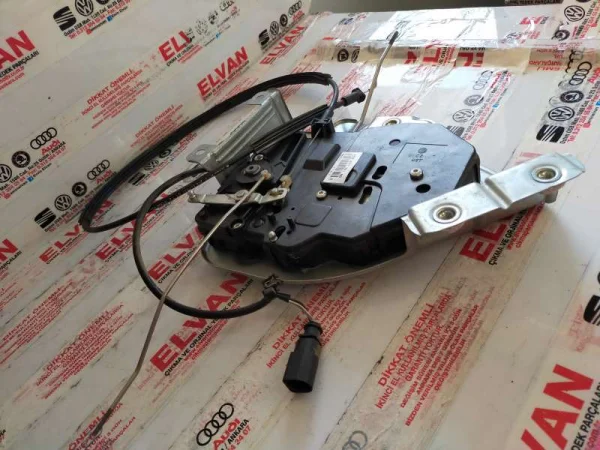 2K0827531 | VW Caddy Arka Sol Kapı Kilit Teli VAG