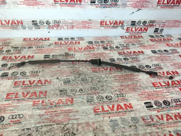 6J4839085B | Seat Ibiza İç Kapı Açma Teli VAG