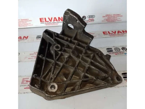 06B260885A | Şarj Dinamo Bağlantı Ayağı | VW Passat - Audi A4, A6 VAG