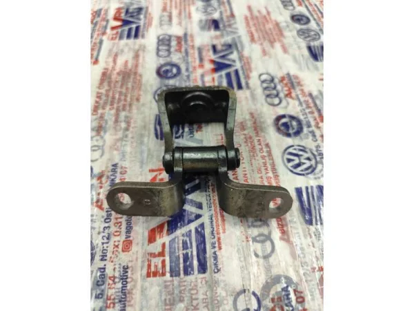 3T0827302C | Skoda Superb Bagaj Kapağı Menteşesi VAG