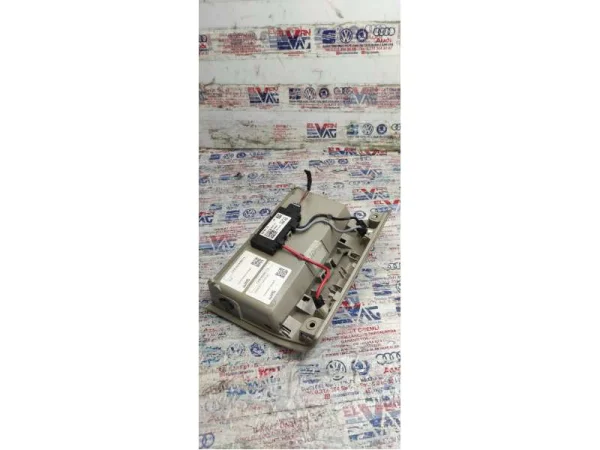 5G0868837A | Tavan Lambası Çerçevesi | VW Golf, Passat VAG