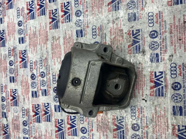 8R0199381C | Elektrikli Sağ Motor Takozu | Audi A4, A5, Q5 VAG
