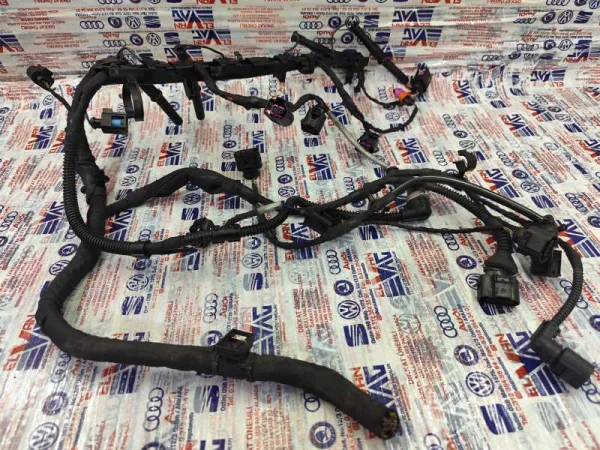 1J0973722 | Soket | VW Amarok, Bora - Audi 100 Serisi, 80 Serisi - Seat Alhambra, Altea VAG