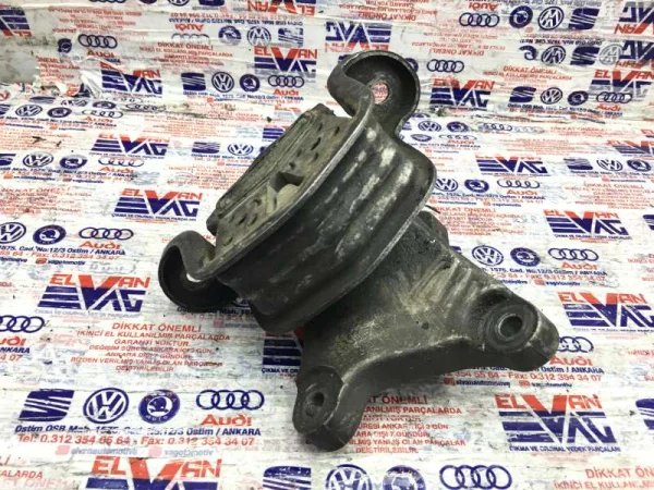 7H0399151K | VW Transporter Sol Şanzıman Takozu VAG