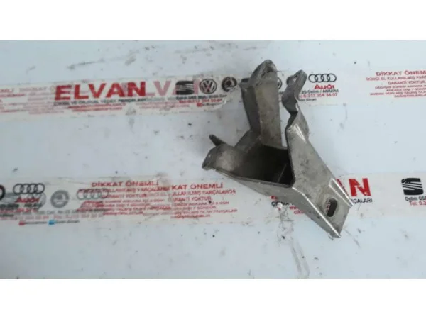1J0864273C | Kol Dayama Braketi | VW Bora, Golf, Jetta, New Beetle VAG