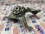 4H0399114E | Audi A8 Sağ Şanzıman Kulak Braketi - 2